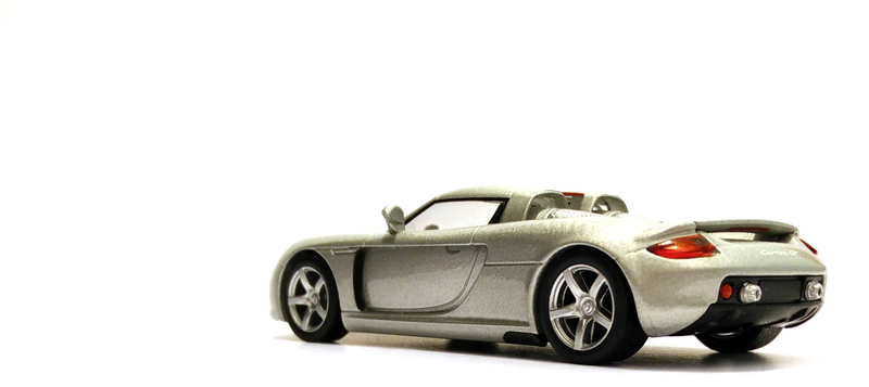Illustration for article titled LaLD Car Week - Teutonic Tuesday: Porsche Carrera GT